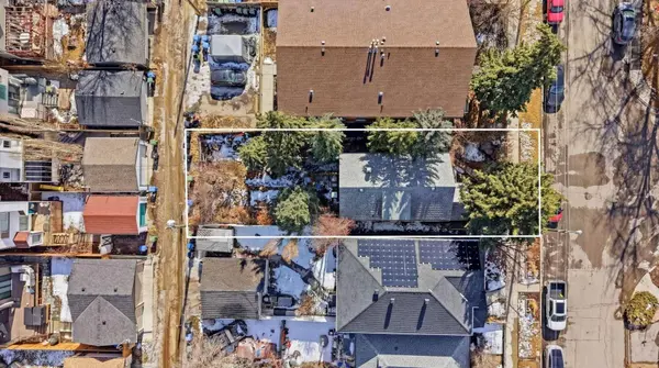 938 5A ST NW, Calgary, AB T2N 1R6