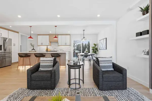 8616 7 ST SW, Calgary, AB T2V 1G9