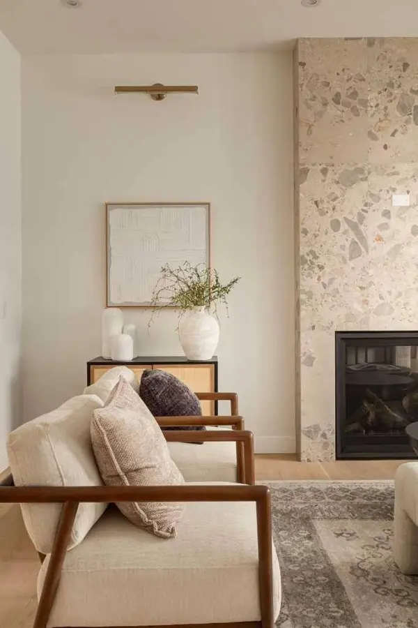 8812 33 AVE NW, Calgary, AB T3B 1M5