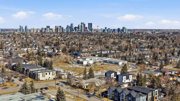 2139, 2143, 2145 50 AVE SW, Calgary, AB T2T 2W5