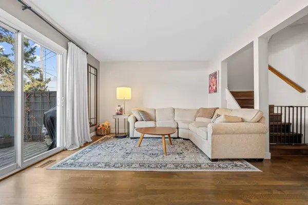 6223 31 AVE NW #404, Calgary, AB T3B 3X2