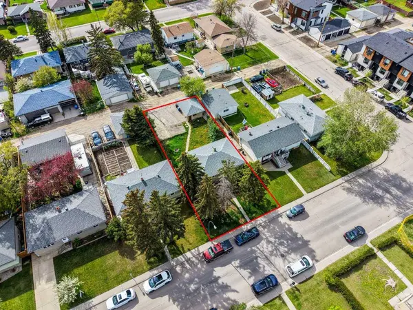 2211 41 ST SE, Calgary, AB T2B 1C8