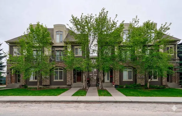 1916 36 ST SW #3, Calgary, AB T3E 2Y9