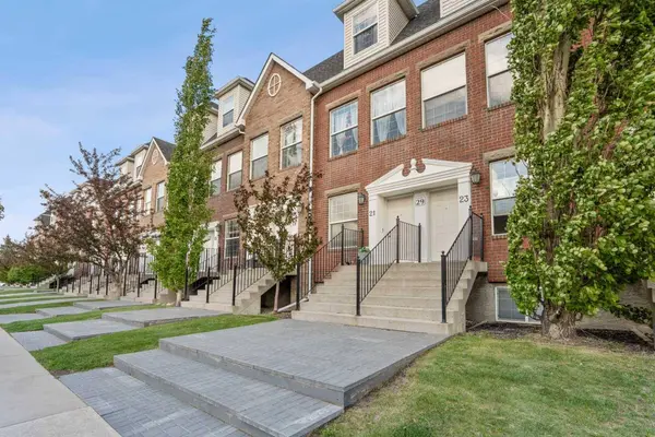29 Springborough BLVD SW #21, Calgary, AB T2H 5V7
