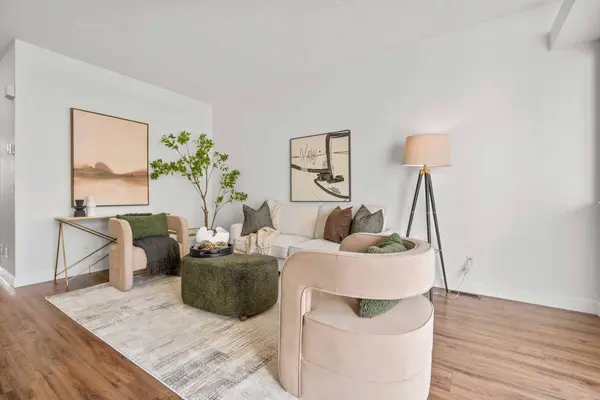29 Springborough BLVD SW #21, Calgary, AB T2H 5V7