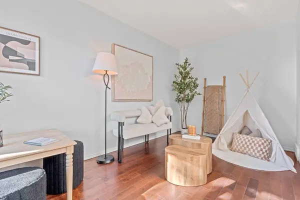 249 Mt Douglas CIR SE, Calgary, AB T2Z 3N9