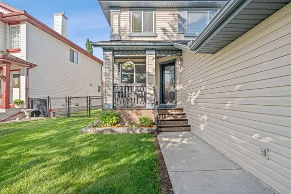 249 Mt Douglas CIR SE, Calgary, AB T2Z 3N9