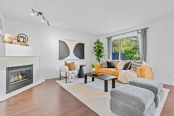 249 Mt Douglas CIR SE, Calgary, AB T2Z 3N9