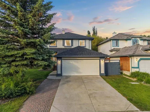 249 Mt Douglas CIR SE, Calgary, AB T2Z 3N9