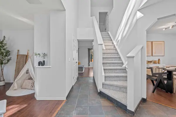 249 Mt Douglas CIR SE, Calgary, AB T2Z 3N9