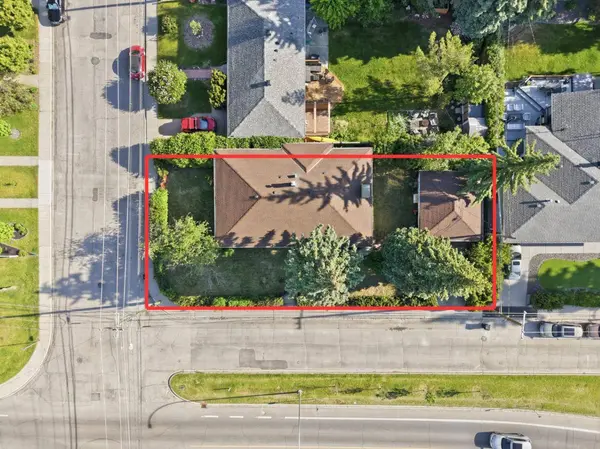 3720 Spruce DR SW, Calgary, AB T3C 3A7