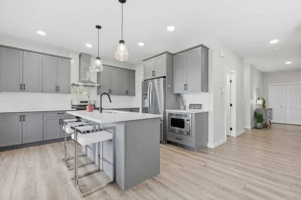 34 Belvedere GN SE, Calgary, AB T2A 7M5