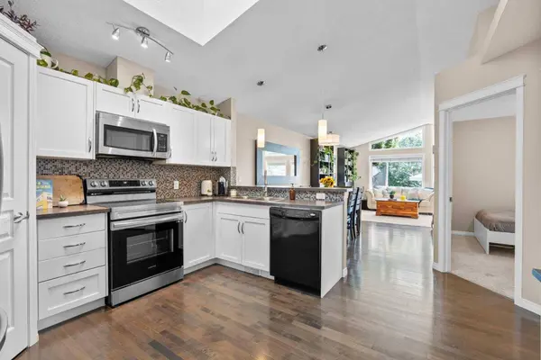 38 Auburn Bay GDNS SE, Calgary, AB T3M 0K3