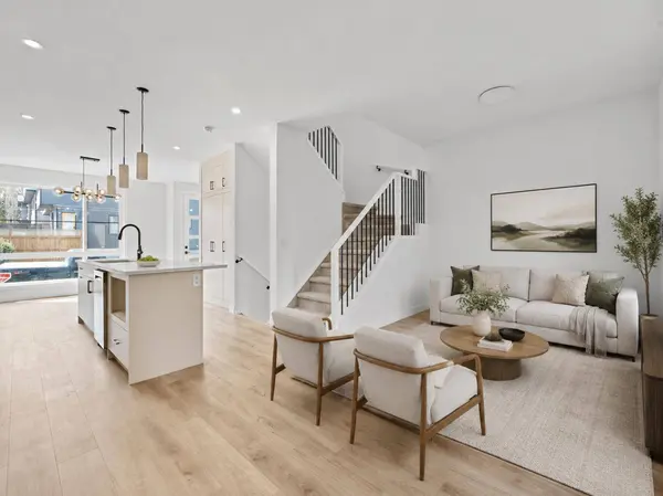 2354 7 ST NW, Calgary, AB T2M 1T1