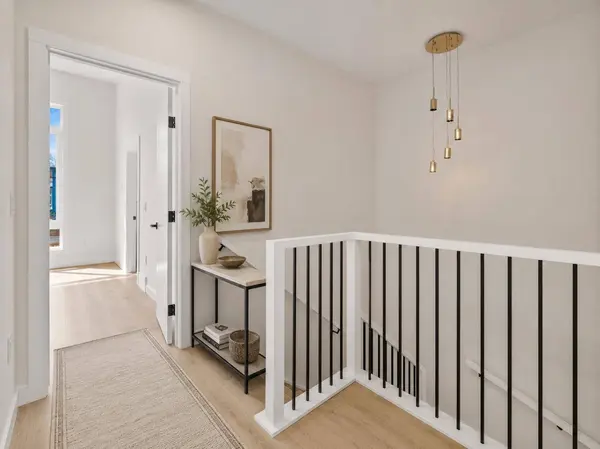 2354 7 ST NW, Calgary, AB T2M 1T1