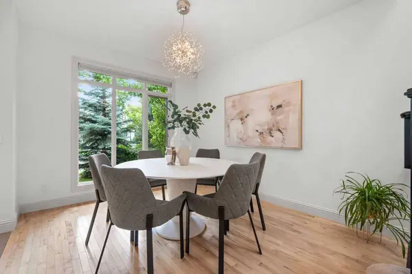 4412 17 ST SW, Calgary, AB T2T 4P8