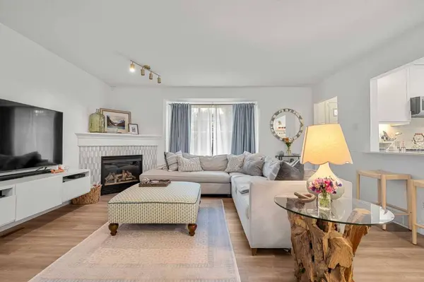 4553 Passchendaele RD SW, Calgary, AB T2T 6C9