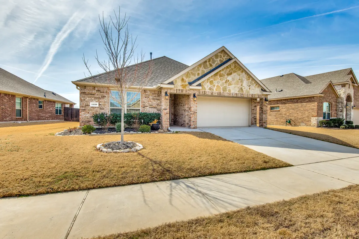 1120 Lake Meadow Ln, Little Elm, TX 75068-8614