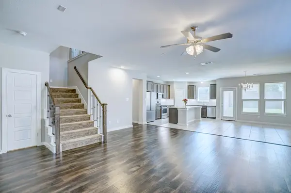 1900 Spoonbill Dr, Little Elm, TX 75068-1118