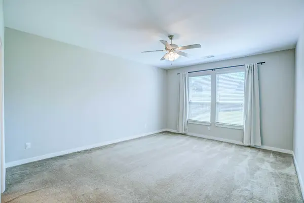 1900 Spoonbill Dr, Little Elm, TX 75068-1118