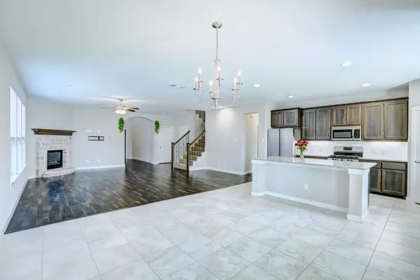 1900 Spoonbill Dr, Little Elm, TX 75068-1118