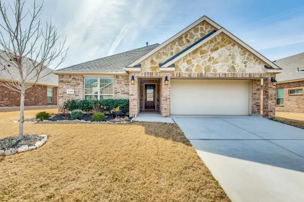 1120 Lake Meadow Ln, Little Elm, TX 75068-8614