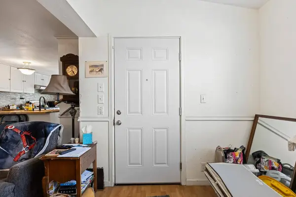 9360 N Blackstone #195, Fresno, CA 93720