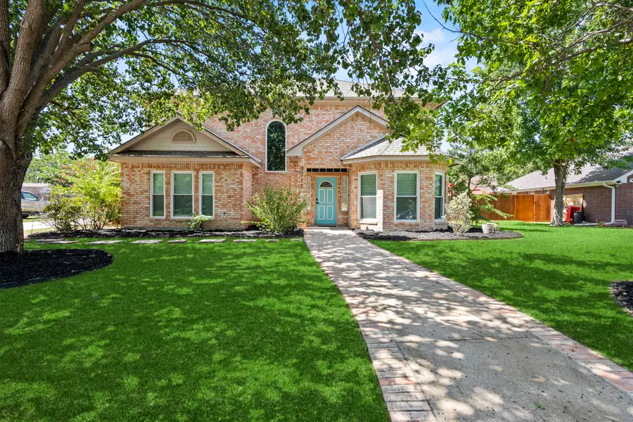 3317 Cooper Br E, Denton, TX 76209-7907