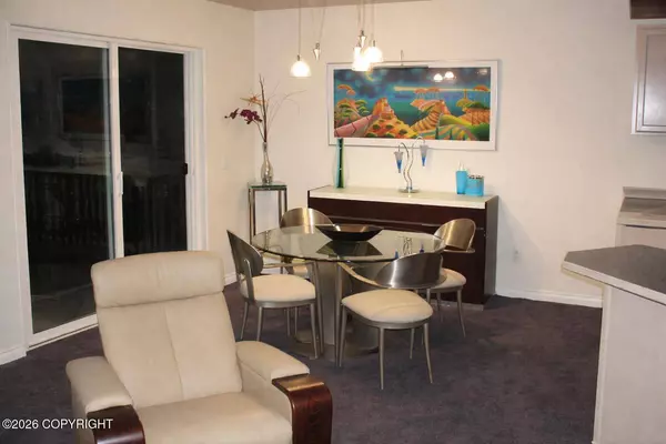 2956 Wind Chase CT, Anchorage, AK 99507