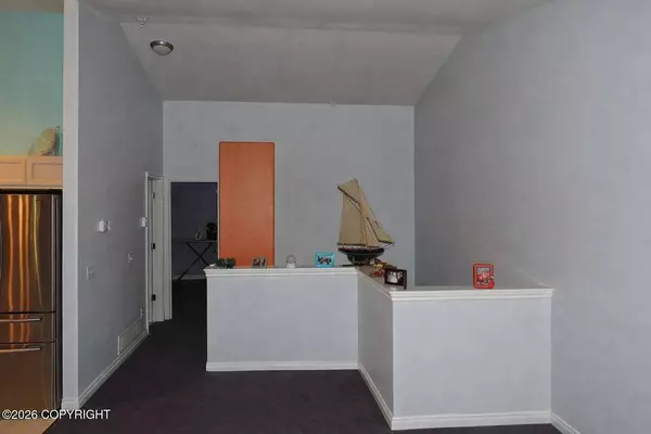 2956 Wind Chase CT, Anchorage, AK 99507