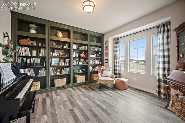 8274 Harvey Logan DR, Colorado Springs, CO 80908