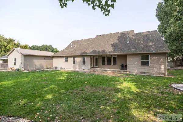 689 950 N, Shelley, ID 83274