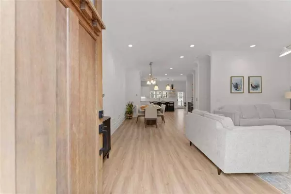 338 SUGARVIEW RD, Sugar Hill, GA 30518