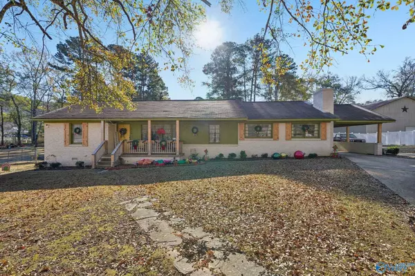 3326 Livingston Trace, Sylacauga, AL 35150