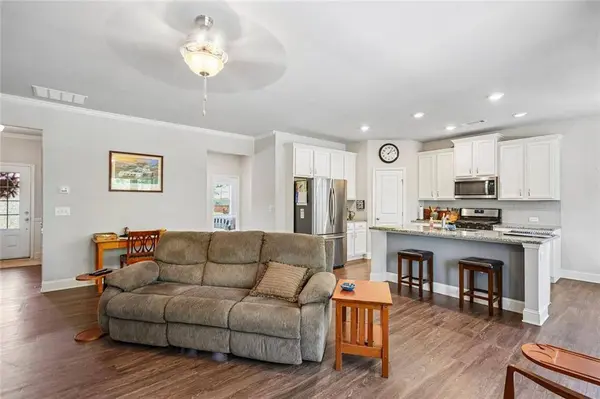 4601 Sweetwater DR, Gainesville, GA 30504