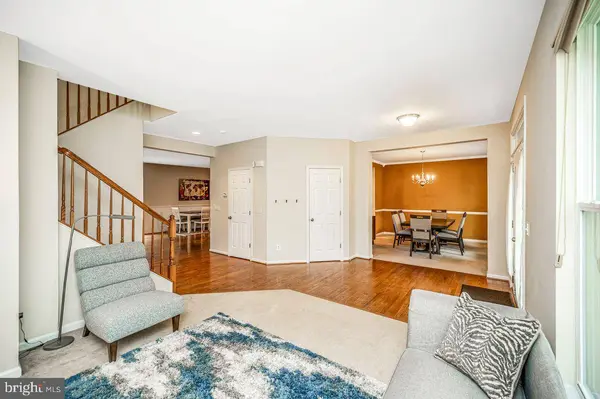 12594 STONE LINED CIR, Woodbridge, VA 22192