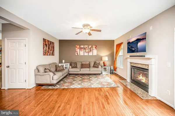 12594 STONE LINED CIR, Woodbridge, VA 22192