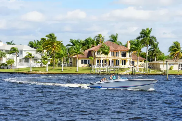 cape coral florida homes for sale on the waterfront