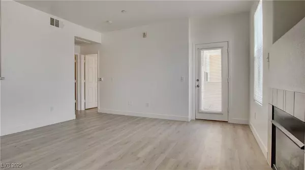 5855 Valley DR #2096, North Las Vegas, NV 89031