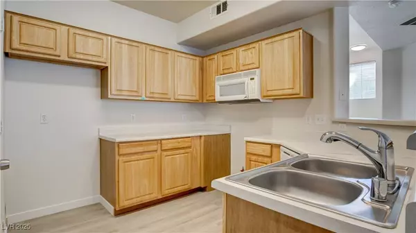 5855 Valley DR #2097, North Las Vegas, NV 89031