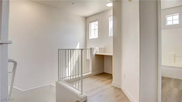 5855 Valley DR #2097, North Las Vegas, NV 89031