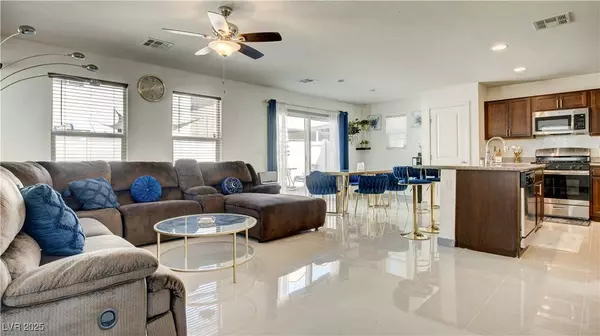 3662 Via Mariposa AVE, Las Vegas, NV 89115