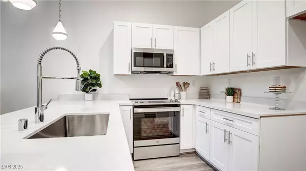 1187 Blossom Point ST #36, Las Vegas, NV 89135