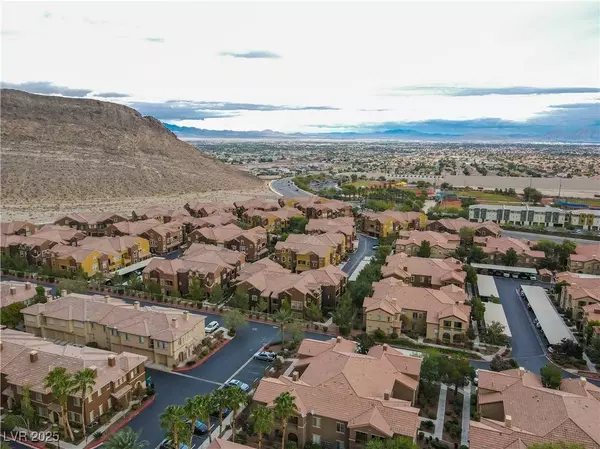 10180 Delray Beach AVE #102, Las Vegas, NV 89129