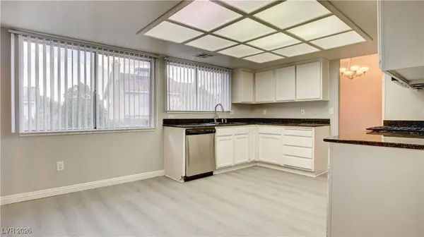 8640 Blissville AVE, Las Vegas, NV 89145