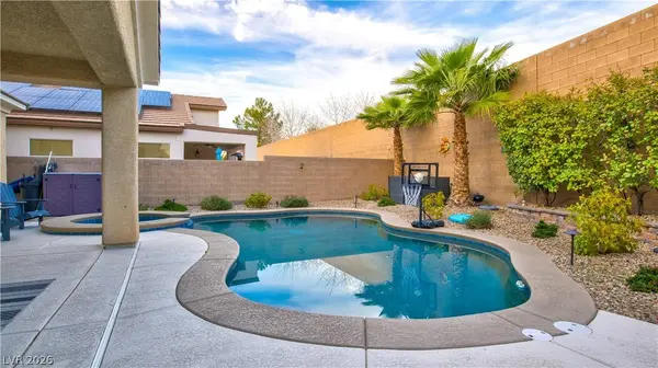 2446 Barclay ST, Henderson, NV 89044