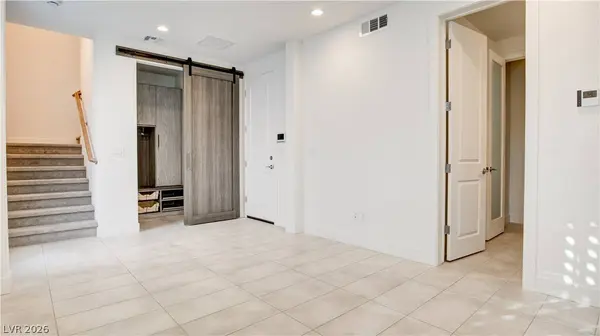 642 Grey Saker ST, Las Vegas, NV 89138