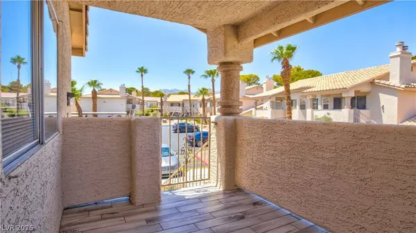 1332 Pinto Rock LN #201, Las Vegas, NV 89128