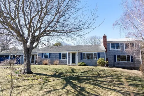 49 Monument View Rd, Dennis, MA 02641