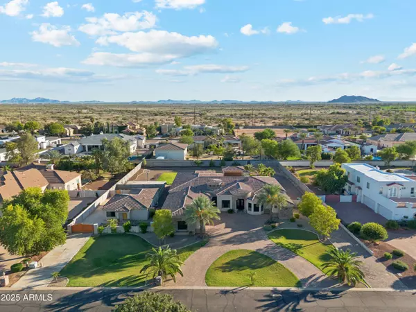 11407 E BELLFLOWER Court, Chandler, AZ 85249